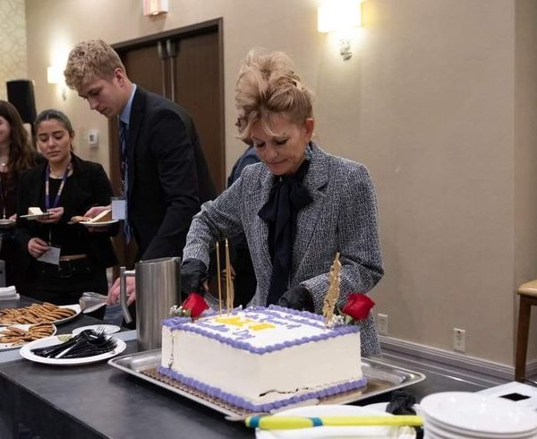 042edff727b87a4eb39235bd031244d9